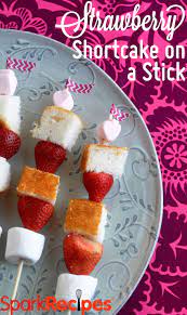 Strawberry Shortcake On A Stick Recipe Recipe Fun Desserts Recipes Food