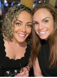 Kelsey Campion's Instagram, Twitter & Facebook