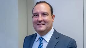 Presidente da Funai de Bolsonaro é investigado porque teria dado soco no  rosto do próprio pai