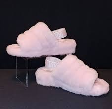 May 15, 2020 · how do you fluff up uggs? Brand New No Tags Worn Inside House And I Don T Care For The Way They Feel Got As A Gift So I Can T Return Spe Ugg Fluff Yeah Ugg Fluff