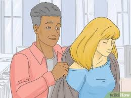 Treat the conversation as a tennis match and be sure i recently found a short but helpful video called what you should talk about on a first date. 4 Ways To Make Your Girlfriend Happy Wikihow