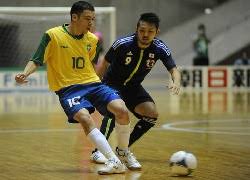 Sebutkan dan jelaskan macam macam sistem ekonomi! Teknik Passing Cara Mengumpan Bola Futsal Kabar Sport
