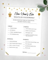New Year S Eve What S On Your Phone Holiday Printable Game New Year S Eve Game Holiday Game Gold New Year S Instant Digital Download In 2020 Holiday Games New Years Eve Games Printable Games