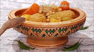 La cuisine kabyle est l'un des piliers de la cuisine algérienne. Recette Kabyle Des Boulettes De Semoule Ou Tikourbabine Ou El Osbane Youtube
