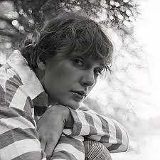 Nina Johns (@nrosejohns)