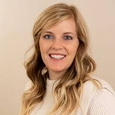 Nicole Dahlgren's Instagram, Twitter & Facebook