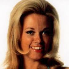 The Over-Amorous Artist (1974)