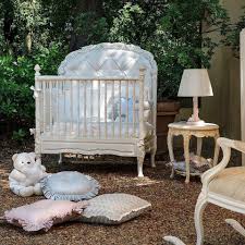 Petit Tresor On Instagram The Savio Firmino Notte Fatata Crib Hand Made In Italy By Old World Artisans And Available At Peti Bebek Odalari Bebek Odasi Bebek