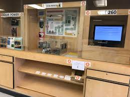How developers are turning old electronics into bitcoin mining rigs. The Local College I Attend Has A Solar Powered Bitcoin Mining Rig Display That S Teaching People About Mining While It S Mining In The Lobby Of One Of The Campus Buildings Cryptocurrency