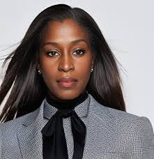 Diana Holder's Instagram, Twitter & Facebook