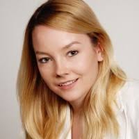 20+ "Vicky Langer" profiles