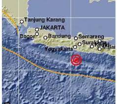 Badan meteorologi klimatologi dan geofisika ( bmkg ) melaporkan terjadi gempa dengan magnitudo (m) 3,0 mengguncang gunung kidul hasil analisis badan meteorologi, klimatologi, dan geofisika (bmkg) menunjukkan informasi awal gempa bumi ini berkekuatan magnitudo 3,0. Hari Ini Indonesia Diguncang Dua Kali Gempa Bumi Bmkg Sejak Januari 2021 Sudah 50 Kali Gempa Cirebon Raya