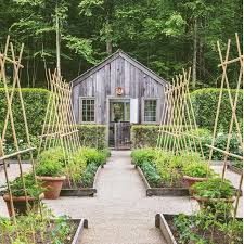 Gemusegarten Gestalten 9 Ideen Fur Einen Hubschen Garten Wurzelwerk Garten Garten Gestalten Bauerngarten