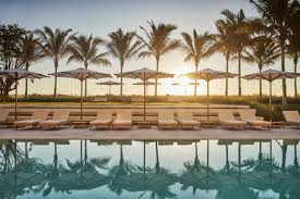 9011 collins avenue, surfside, fl. Four Seasons Hotel At The Surf Club Miami Beach Aktualisierte Preise Fur 2021