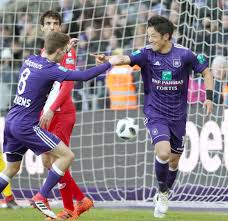 O royal sporting club anderlecht é um clube de futebol de bruxelas, na bélgica, fundado em 1908. Ryota Morioka Hits Double For Anderlecht The Japan Times