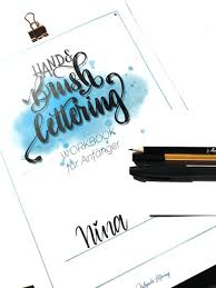 Learn how to handletter for beginners with our handlettering resources including practice worksheets, video tutorials, and free mini course! Handlettering Lernen Duisburg Stickynote Lettering Schone Schriften Handgemacht