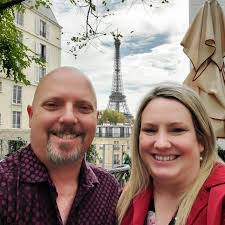 Chandra Hoover's Instagram, Twitter & Facebook