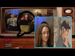 الفنانة مروة محمد شاركت في المسلسل حيث كانت تبلغ حينها 21 عاما وكانت تتمتع بجمال لافت وشاركت في عدة أعمال أخرى، ثم اختفت لتظهر قبل عام عبر صور تداولها رواد مواقع التواصل في مصر وهي تعيش في الشارع مشردة بلا مأوى. ÙØ¯ÙŠÙˆ Ù„Ù…Ø±ÙˆØ© Ù…Ø­Ù…Ø¯ Ù…Ù…Ø«Ù„Ø© Ø§Ù„Ø­Ø§Ø¬ Ù…ØªÙˆÙ„ÙŠ Ø§Ù„Ù…Ø´Ø±Ø¯Ø© ÙÙŠ Ø§Ù„Ø´ÙˆØ§Ø±Ø¹ ÙÙ‰ Ù…Ø³Ù„Ø³Ù„ Ø¹Ø§Ø¦Ù„Ù‡ Ø§Ù„Ø­Ø¬ Ù…ØªÙˆÙ„Ù‰ Ø§Ù„Ø­Ù„Ù‚Ù‡18 Youtube