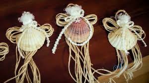 It lasts for year and it can be easily painted. How To Make Seashell Christmas Ornaments Holidappy