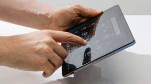 Apr 29, 2021 · growth of this magnitude has not been seen since the third quarter of 2013 when the tablet market grew by 56.9% year over year. Lenovo Ideapad Duet Chromebook Test Specs Infos Kaufen Computer Bild