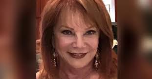 Karen Mauney's Instagram, Twitter & Facebook