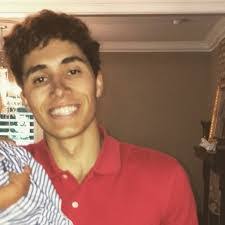 Sean Vaz's Instagram, Twitter & Facebook