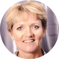 Michelle Pickering's Instagram, Twitter & Facebook