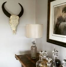 I was debating between fake flowers around the horns or studs, but studs ultimately won. Cow Skull Decoration Ideas For Different Rooms Skull Bliss