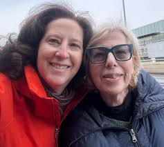 Happy 80th Birthday to my wonderful mom!! 🎉🎁