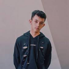 Ismail izzani demi kita lirik mp3 & mp4. Lirik Lagu Ismail Izzani Demi Kita Lirik Lagu Dunia