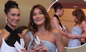 Maybe you would like to learn more about one of these? Bella Hadid Looks Giddy As She Reunites With Former French First Lady And Lookalike Pal Carla Bruni Daily Mail Online