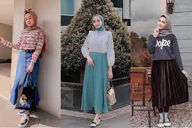Ada berbagai macam pakaian yang bisa digunakan pe 10 Model Rok Yang Wajib Dimiliki Hijabers Untuk Tampil Stylish