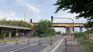Rund um die salzbachtalbrücke bei wiesbaden geht derzeit nichts mehr: Marode Salzbachtalbrucke Auf A66 Wird Gesprengt Ffh De