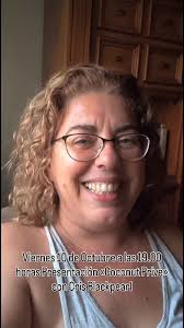 Coconut Privé — YA DISPONIBLE. Una llamada de Gregory Hackett-Baker  cambiará el rumbo de la vida de Julia. Ídolo de masas, actor de moda del  momento, disfrutará de un paréntesis de libertad