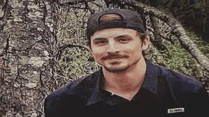 Day 4: Search teams expand