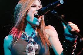 In the comments, fans went crazy with the tone of nostalgia, despite many commenting that, despite the 20. Bunojxpoflrqxm