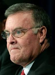 Bank of America Corp.'s outgoing CEO, Ken Lewis, won't be paid for 2009