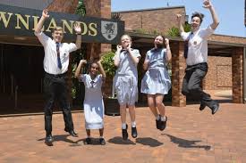 Toowoomba Graduates Celebrate End Of Era Toowoomba Celebrities College Students