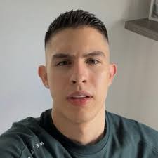 Victor Parra's Instagram, Twitter & Facebook