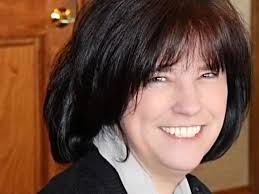 Fundraiser for Hale Hawthorne by Joseph Featherstone : Lynne Dooley