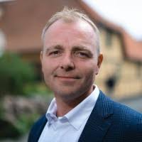 200+ "Kraft" profiles