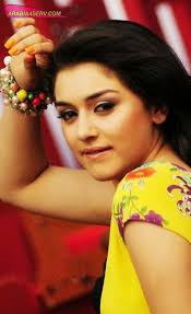 Pin On صور النجمة الهندية هانسيكا Hansika Motwani