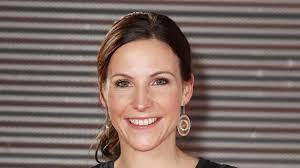 Maybe you would like to learn more about one of these? Sabrina Mockenhaupt Sie Postet Ein Neues Familienbild Gala De