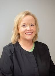 Jennie Bowen's Instagram, Twitter & Facebook