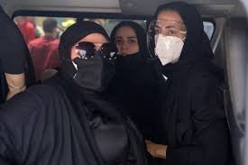 لبلبة ترد على ظهورها في زفاف بالجونة بعد عزاء سمير غانم: 42dwg0glyokxdm