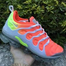 Nike Air Vapormax Plus Tn Orange Cool Grey Girls Sneakers Women S Running Shoes Nike Air Max Nike Air Vapormax Nike Air