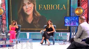 May 25, 2021 · the latest tweets from fabiola ️ (@fabiola_love69). A Fur Coat An Oil Stain And A Call For Help Fabiola Martinez Remembers How Her First Date With Bertin Osborne Was Market Research Telecast