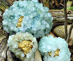 Golden Inside Out Geodes Golden Geode Diy Golden Diy Crystals