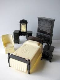 Vintage Ideal Dollhouse Furniture On Etsy Com Vintage Dollhouse Dollhouse Furniture Doll Furniture