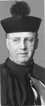 Andrew Gilkeson's Instagram, Twitter & Facebook